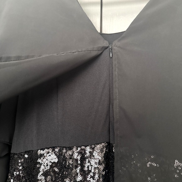 Venus Size 12 Black Jumpsuit NYE Festival Holiday Sequins Caped Fairy Grunge - Picture 4 of 16